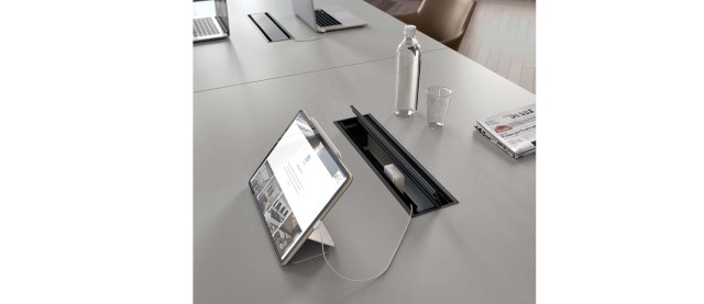 X5 Executive Desk